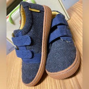 Livie and Luca Hayes boys shoes